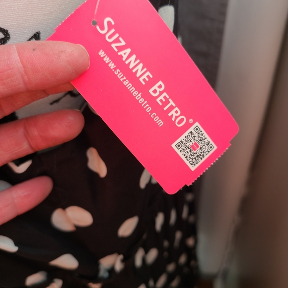 Dress - Picture 12 of 13